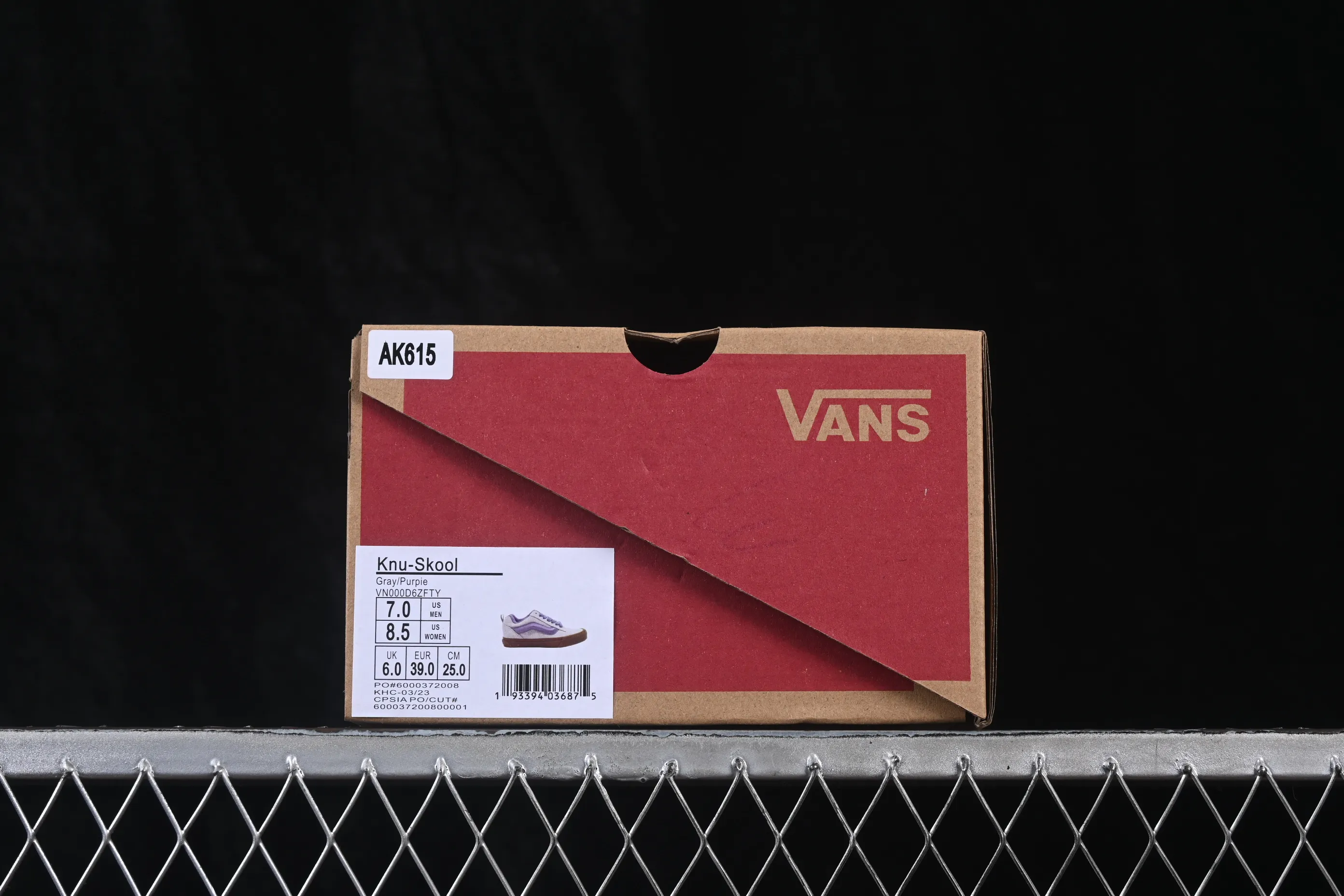 All categories Vans Vans series Vans Low Vans low-top Vans Knu-Skool Vans low-top casual sports skateboard shoes VN000D6ZFTY